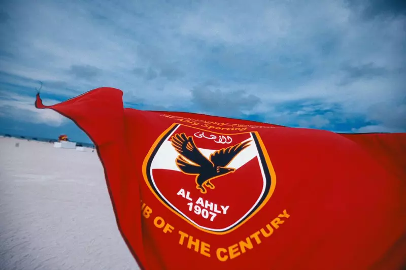 غياب تام من الأهلي.. المحترفون يتألقون بين 7 أندية في الدوري (صور) 